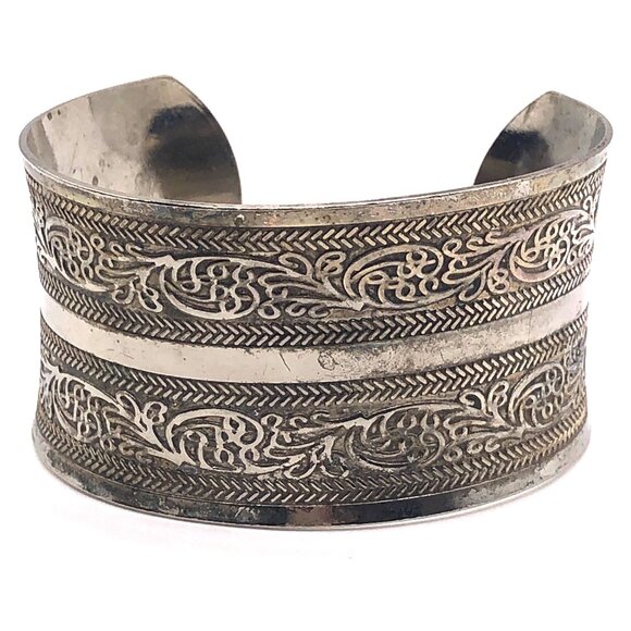 Vintage Silver Tone Wide Cuff Bracelet Etched Scrollwork, Boho Statement - Picture 10 of 15